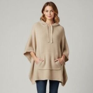 NWT Martha Stewart hooded knit poncho in taupe Large/X-Large